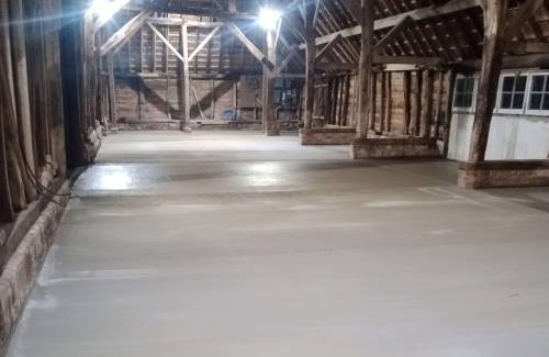 Floor - Screeding - Contractors